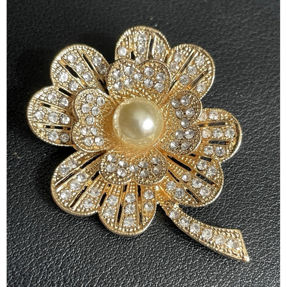 Floral Rhinestone Brooch Gold Tone Faux Pearl Layered Pin New
